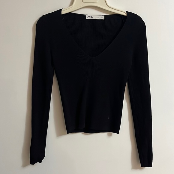 Zara Tops - Ribbed Long Sleeve